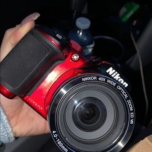 CoolPix B500